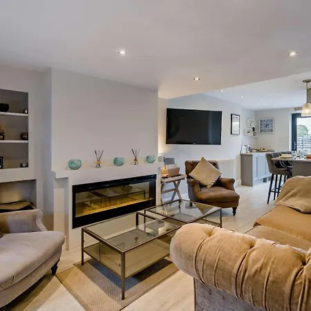 2 Bed In Grange-over-sands Oc-73154 *