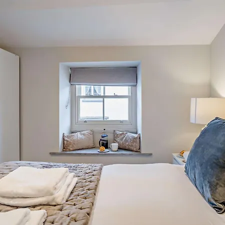 2 Bed In 73154 Ferienhaus *